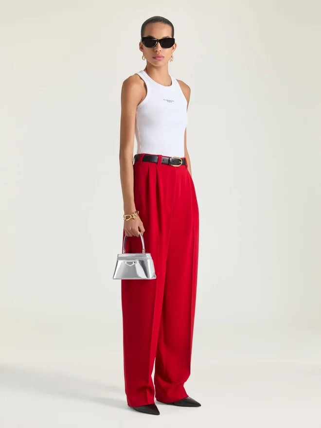 Antigona Bag en cuir effet miroir avec chaîne Antigona Bag en cuir effet miroir avec chaîne
