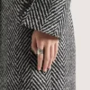 Bague Givenchy Tape en métal et émail Bague Givenchy Tape en métal et émail