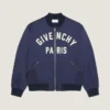 Bomber à coutures couture en satin brodé « Givenchy Paris » Bomber à coutures couture en satin brodé « Givenchy Paris »