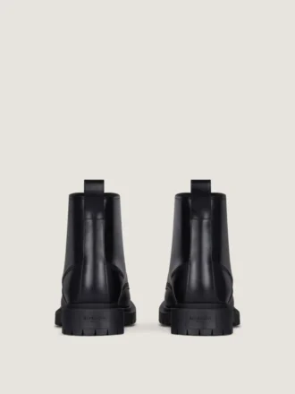 Bottes à lacets en cuir