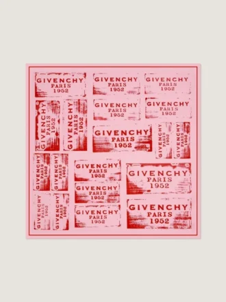 Carré Givenchy Stamp en soie