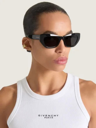 Earcuff Givenchy Tape en métal et émail Earcuff Givenchy Tape en métal et émail