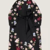 Manteau cocon en satin brodé Manteau cocon en satin brodé