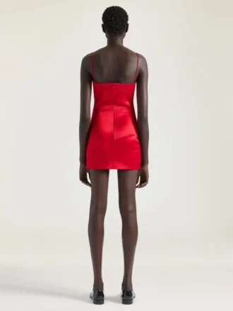 Mini-robe fendue en satin
