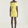 Mini-robe à épaules dénudées en laine