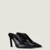 Mules à talons pointus en cuir Mules à talons pointus en cuir