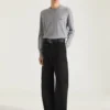 Pull en laine et cachemire brodé « Givenchy Paris » Pull en laine et cachemire brodé « Givenchy Paris »