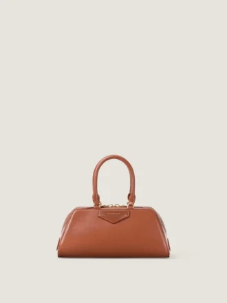 Petit sac Antigona East-West en cuir Box Petit sac Antigona East-West en cuir Box