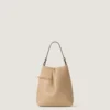 Pochette Pinch Me en cuir nappa Pochette Pinch Me en cuir nappa