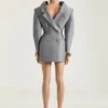 Robe ajustée en laine à effet « envers-endroit » Robe ajustée en laine à effet « envers-endroit »