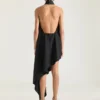 Robe asymétrique à col licou en laine Robe asymétrique à col licou en laine
