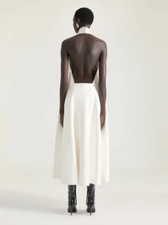 Robe de soirée à col licou en cuir Robe de soirée à col licou en cuir