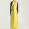 Robe de soirée à col licou en mousseline de soie avec nœud Robe de soirée à col licou en mousseline de soie avec nœud
