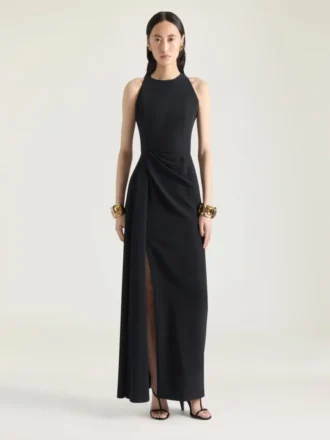 Robe de soirée drapée à col licou en crêpe cady