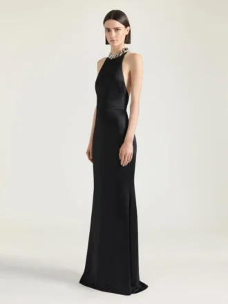 Robe dos nu en crêpe et satin Robe dos nu en crêpe et satin