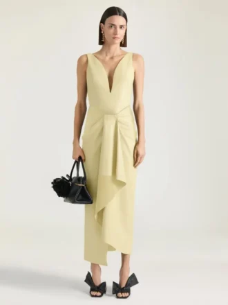 Robe longue drapée en cuir Robe longue drapée en cuir
