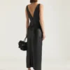 Robe longue drapée en cuir Robe longue drapée en cuir