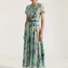 Robe longue en viscose à imprimé roses Robe longue en viscose à imprimé roses