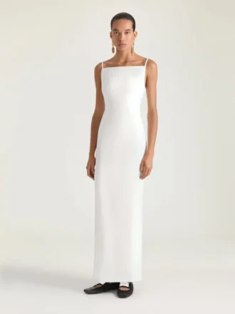 Robe longue fendue en crêpe cady