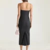 Robe midi à découpes en laine Robe midi à découpes en laine
