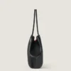 Sac cabas moyen à facettes en cuir grainé Sac cabas moyen à facettes en cuir grainé