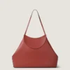 Sac cabas moyen à facettes en cuir grainé Sac cabas moyen à facettes en cuir grainé