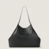 Sac cabas moyen à facettes en cuir grainé Sac cabas moyen à facettes en cuir grainé