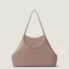 Sac cabas moyen à facettes en cuir grainé Sac cabas moyen à facettes en cuir grainé