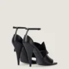 Sandales à talons carrés fendus en cuir