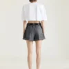 Short à double pli en laine Short à double pli en laine