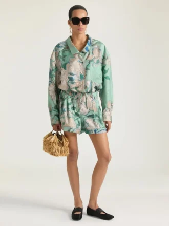 Chemise courte en soie à imprimé roses