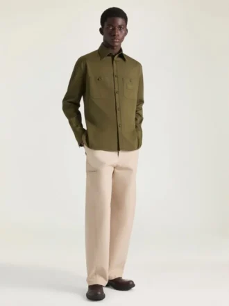 Surchemise à coutures couture en coton avec patch Givenchy Paris Surchemise à coutures couture en coton avec patch Givenchy Paris