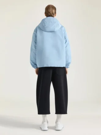Veste coupe-vent en polyfaille avec broderie du tampon Givenchy Veste coupe-vent en polyfaille avec broderie du tampon Givenchy