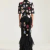 Robe à volants en mousseline de soie avec broderies