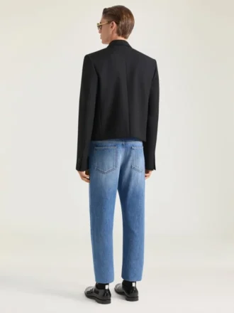 Veste courte à simple boutonnage ornée, en laine
