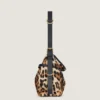 Voyou Bag moyen en cuir effet poney avec motif léopard Voyou Bag moyen en cuir effet poney avec motif léopard